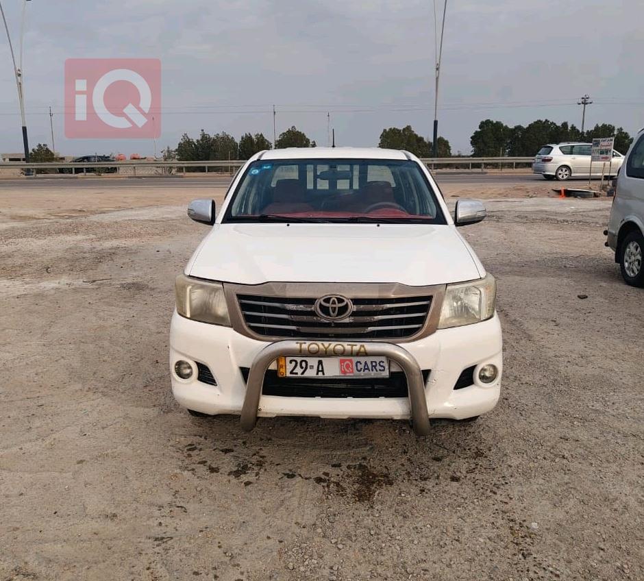 تويوتا هايلوكس